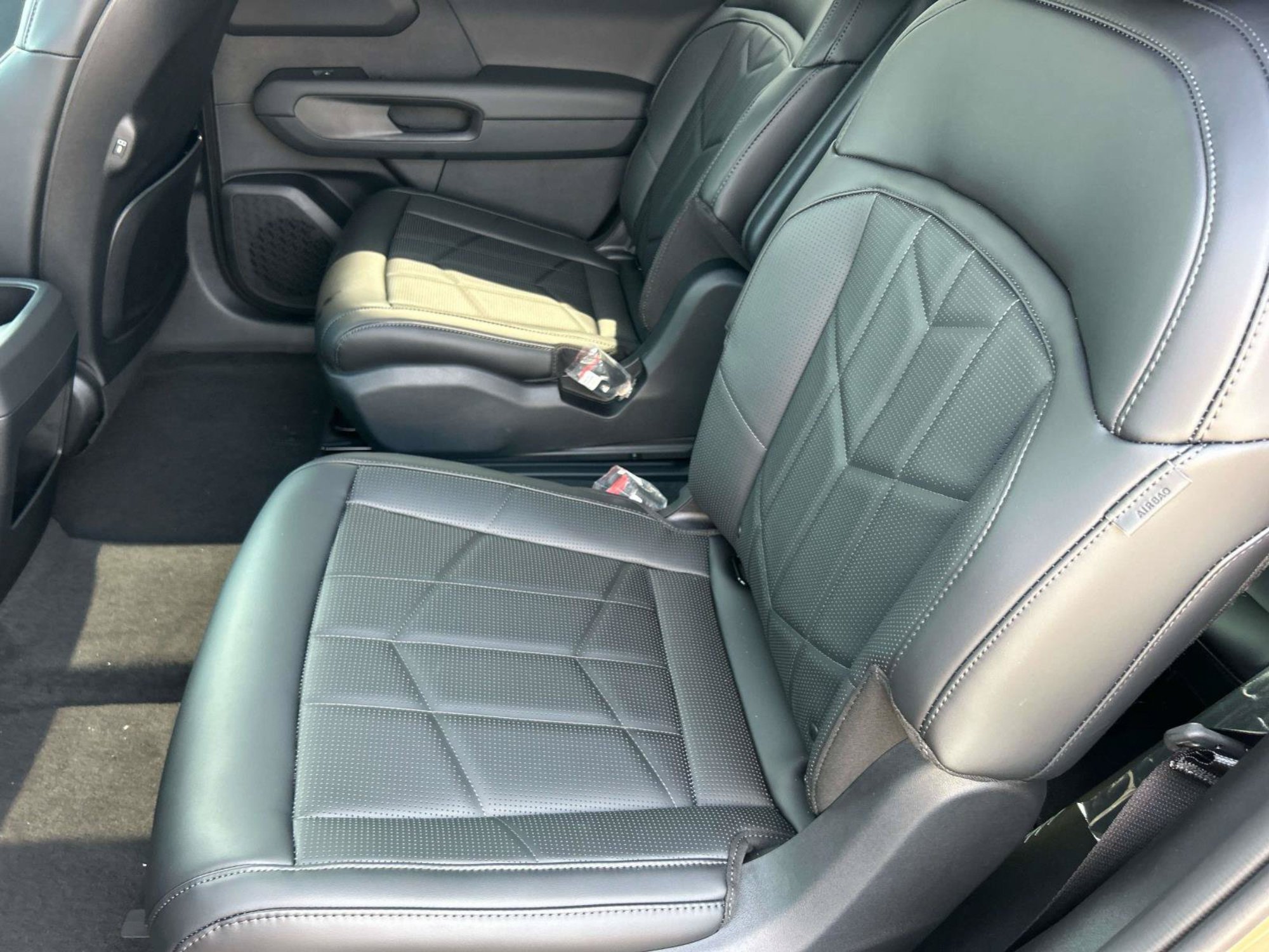 New 2027 Terrain Brown Kia X-Line EX image 17