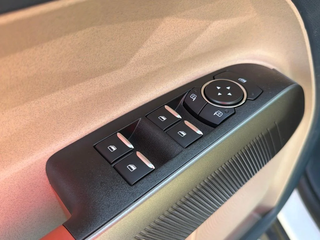 2026 Ford Maverick Lariat - Photo 12