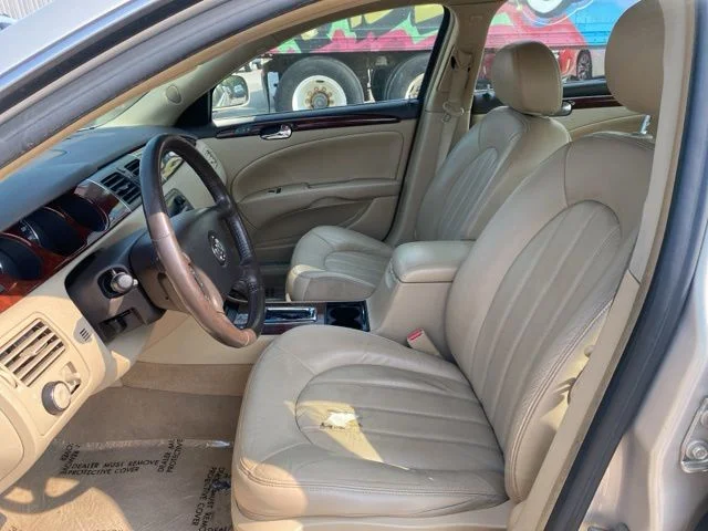 Used 2008 Gold Buick CXL image 12