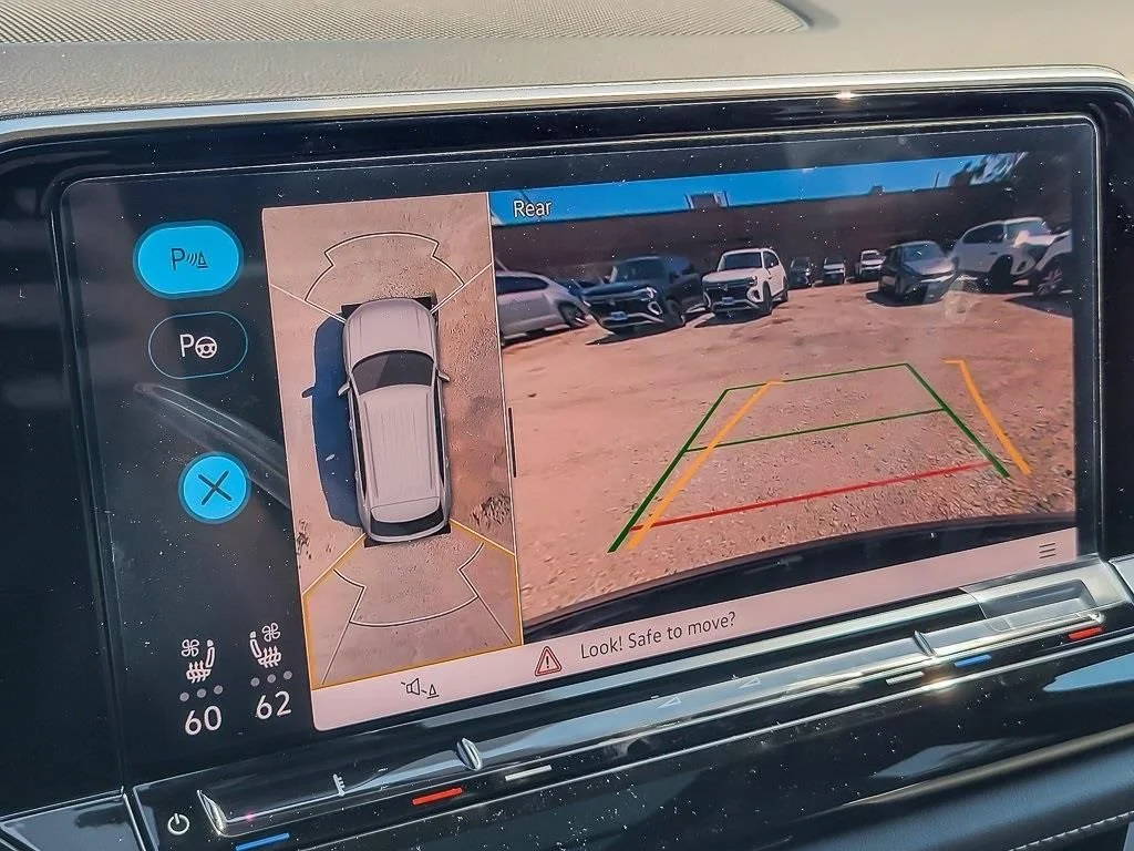 2026 Volkswagen Atlas Cross Sport SEL Premium R-LINE - Photo 17