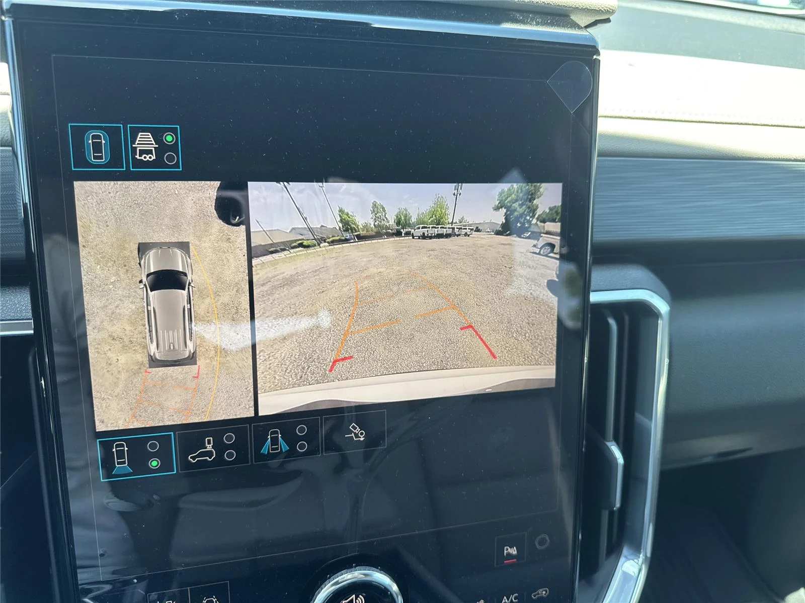 New 2026 Summit White GMC Elevation image 10