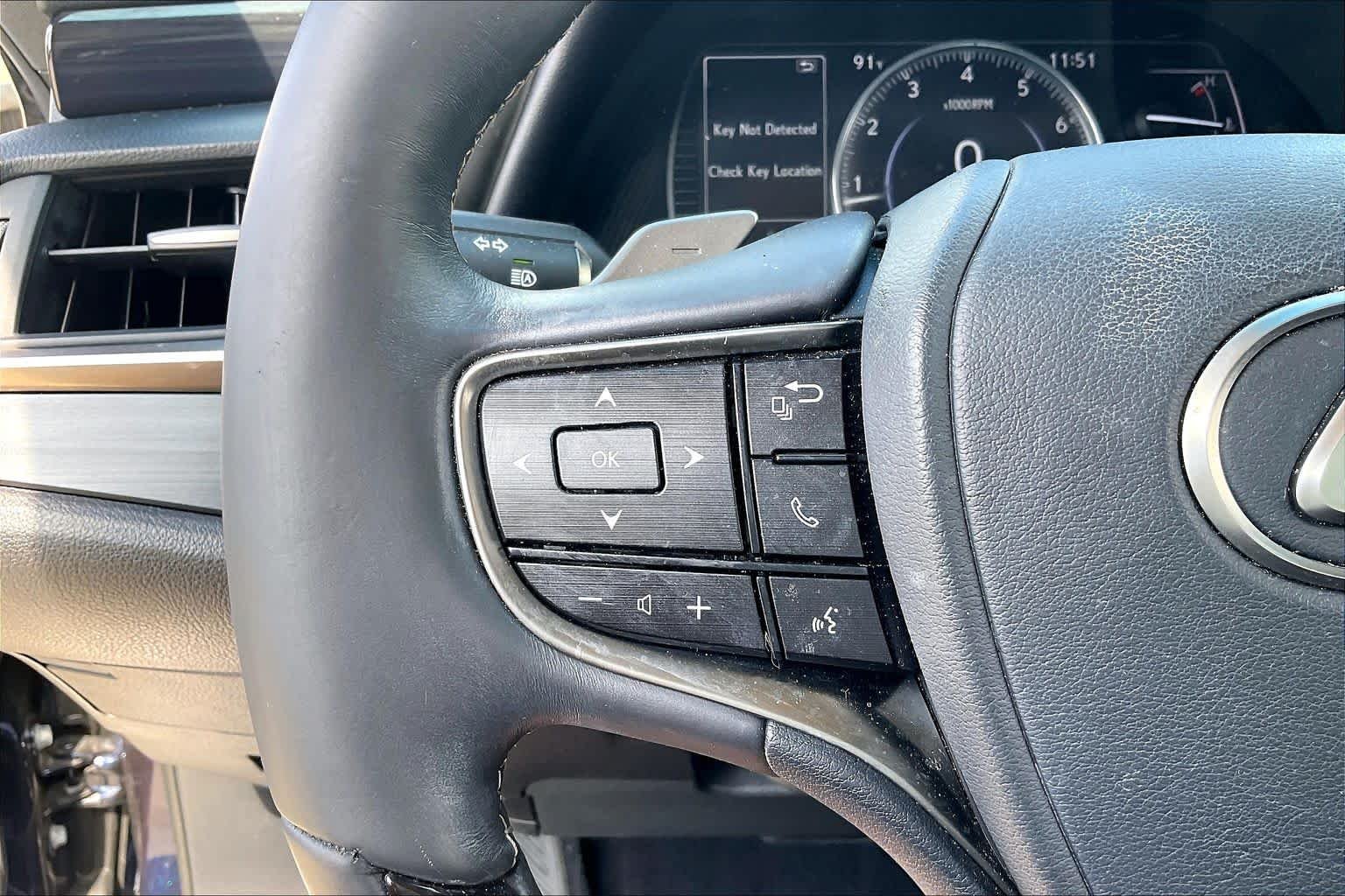 Used 2020 Nightfall Mica Lexus  image 21
