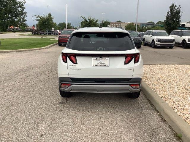 New 2026 White Pearl Hyundai SEL Plus image 4