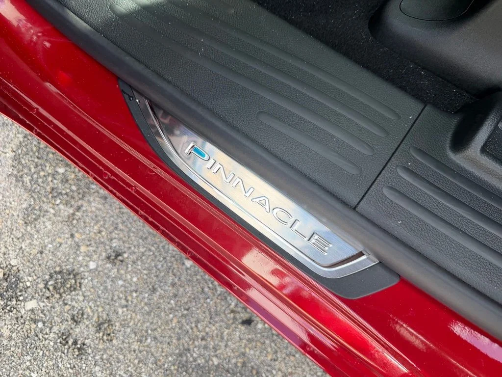 New 2027 Red Hot Pearl-Coat Exterior Paint Chrysler Pinnacle image 25