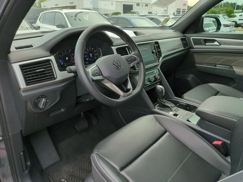 Certified Used 2023 Gray Volkswagen 2.0T SE w/Technology image 8