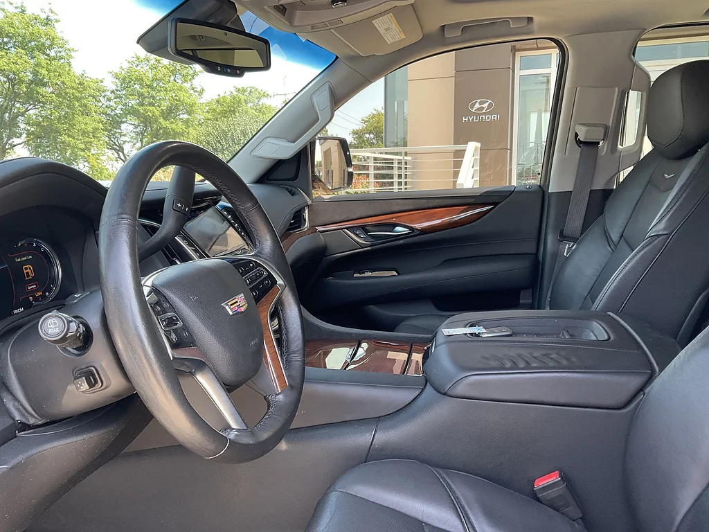 Used 2016 GRAY Cadillac Luxury Collection image 2