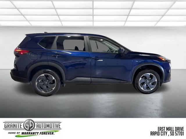 Used 2025 Blue Nissan SV image 7