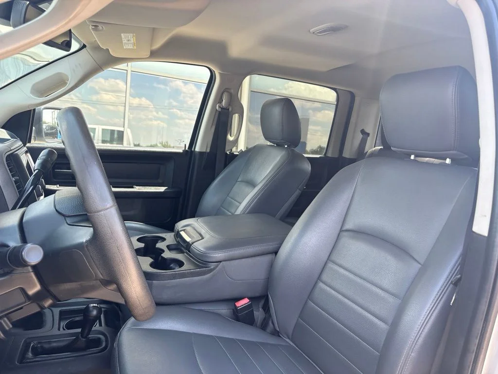 Used 2018 Silver Ram Tradesman image 11