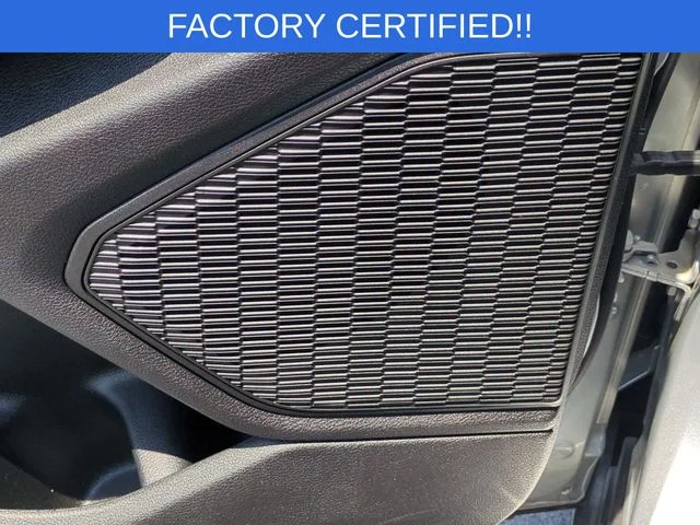 Used 2023 Silver Jeep Altitude image 15