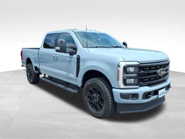 Used 2024 Gray Ford Lariat image 13