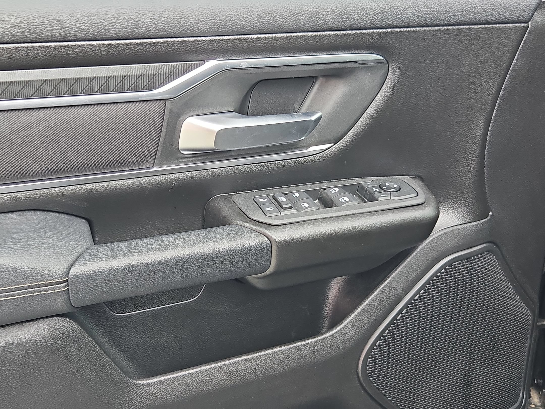 2026 RAM 1500 Big Horn/Lone Star - Photo 14