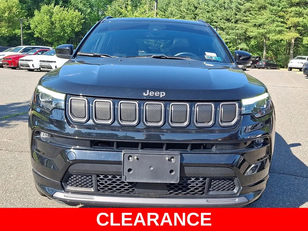 Certified Used 2022 Black Jeep Limited image 2