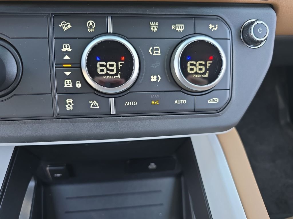 New 2026 Woolstone Green LAND ROVER S image 25