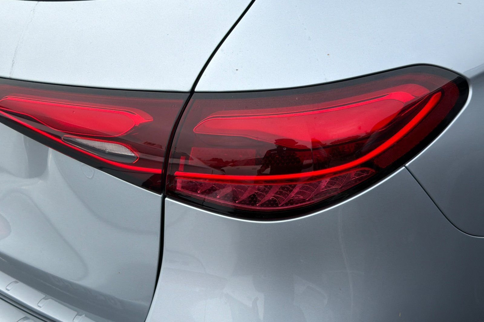 Used 2023 Silver Mercedes-Benz GLC 300 image 13