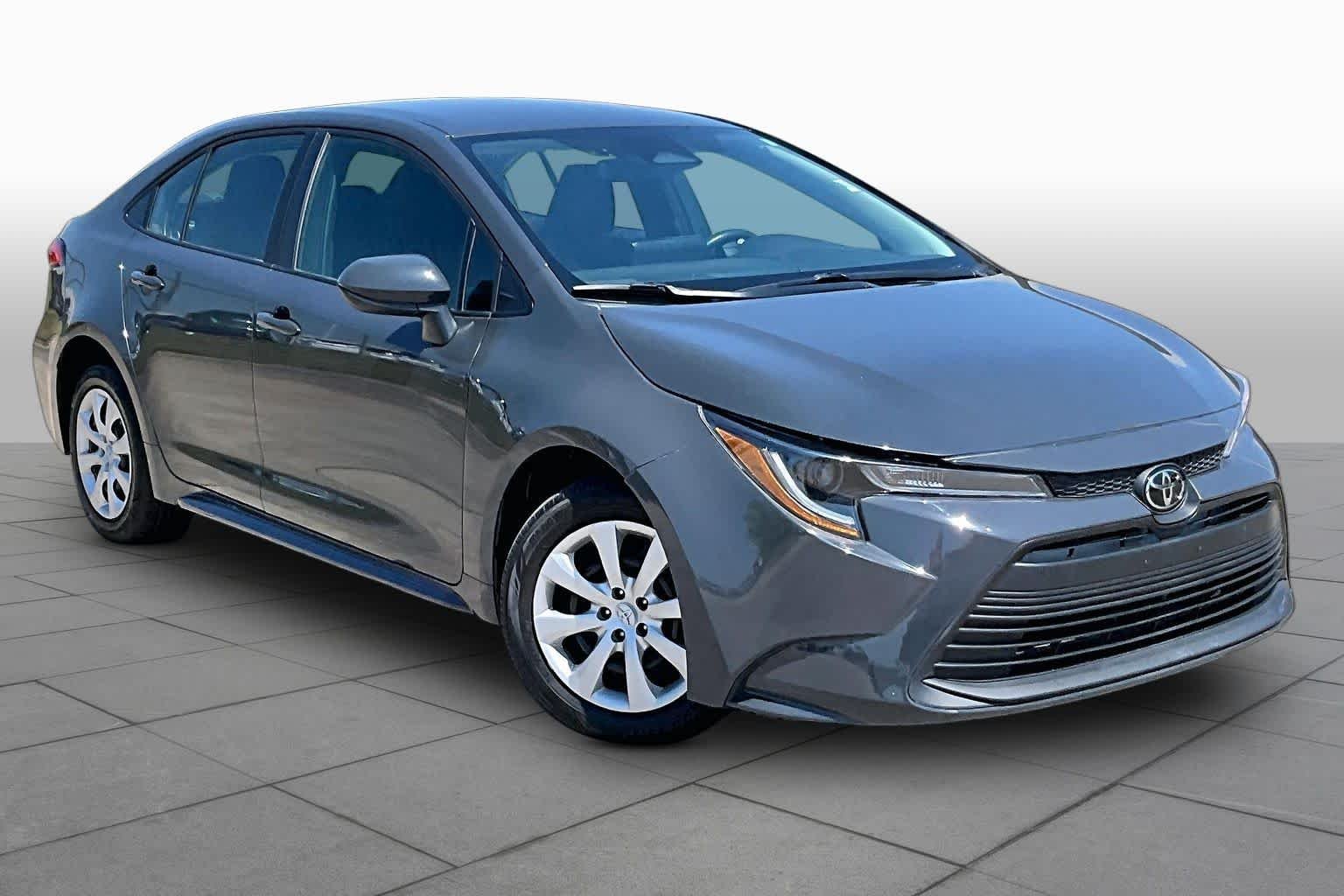 Used 2024 Underground Toyota LE image 3
