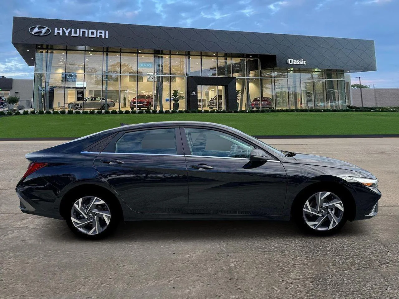 New 2026 Abyss Black Pearl Hyundai Limited image 9