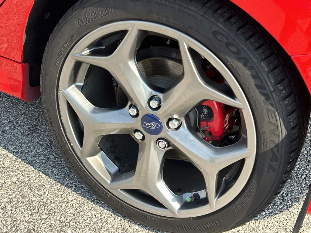Used 2014 Race Red Ford ST image 12
