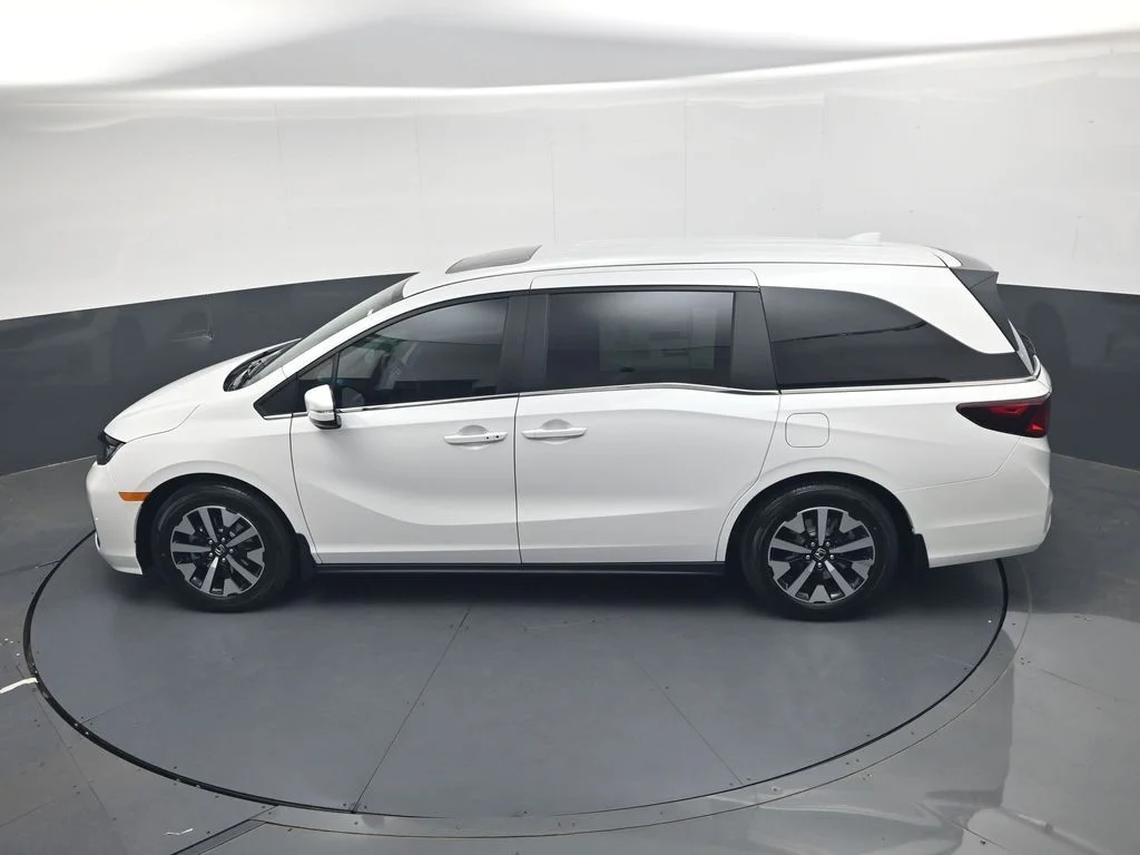 New 2026 Platinum White Pearl Honda EX-L image 23