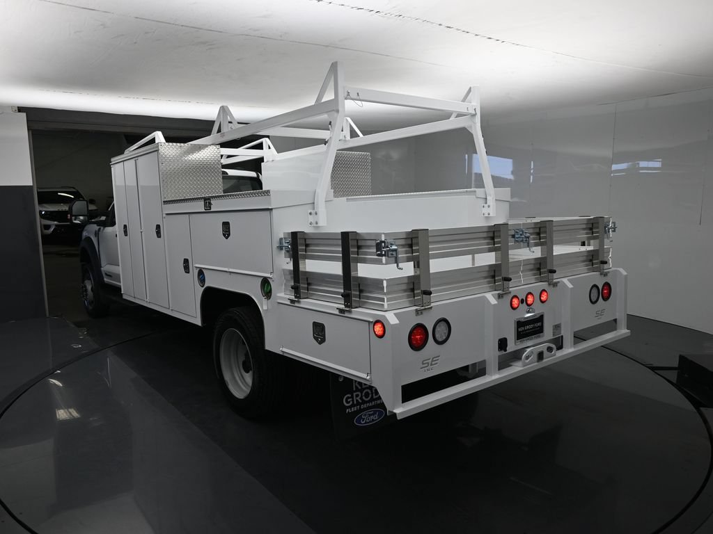 New 2026 Oxford White Ford XL image 7