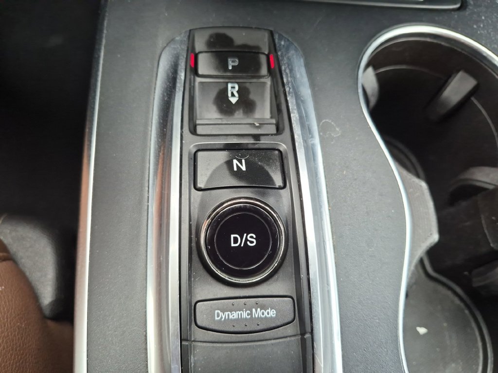 Used 2017 White Acura 3.5L image 25