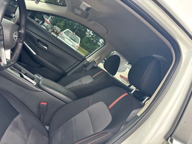 Used 2024 White Nissan SR image 16