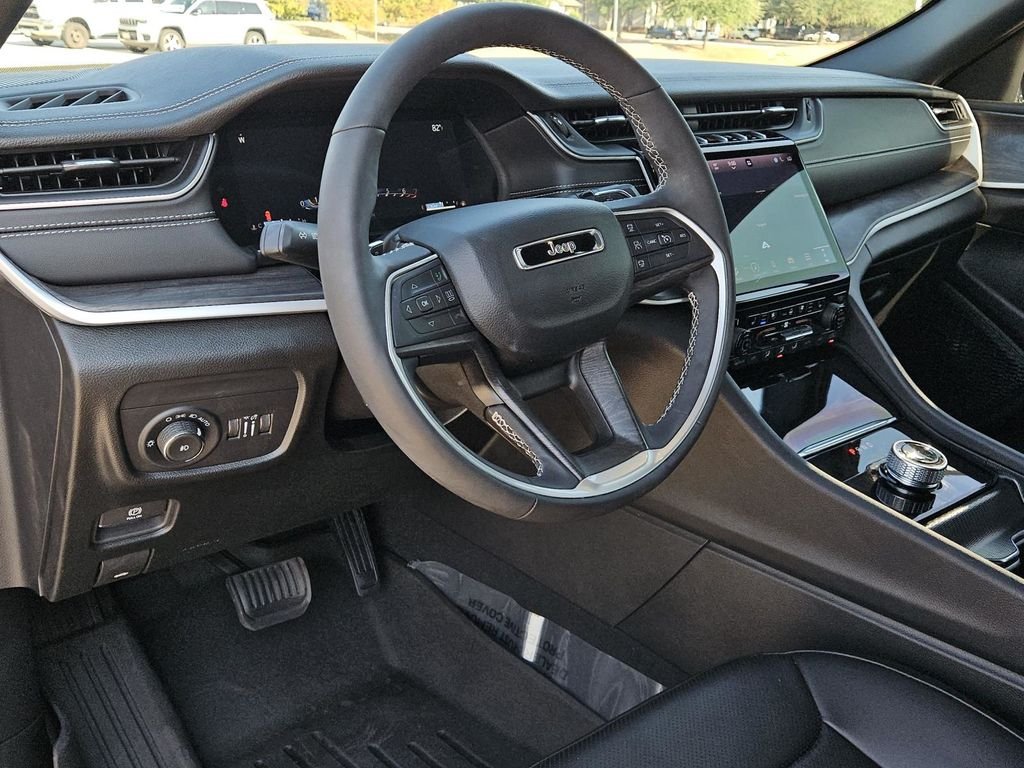 Used 2025 Black Jeep Limited image 14