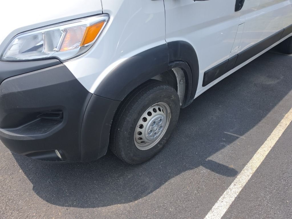 Used 2025 White Ram High Roof image 3