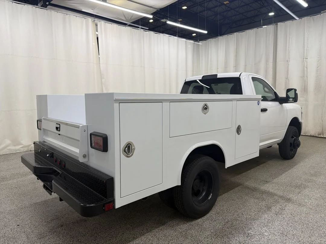 New 2026 Bright White Clearcoat RAM Tradesman image 8
