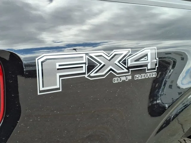 New 2026 Agate Black Metallic Ford XLT image 29