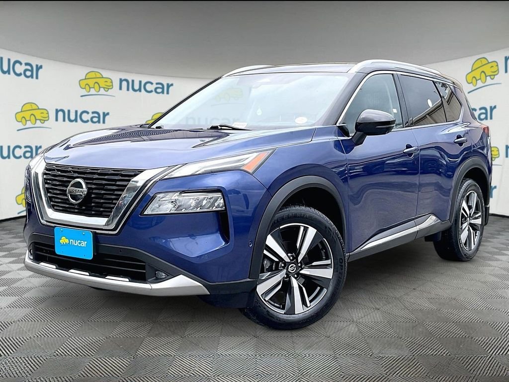 Used 2021 Blue Nissan Platinum image 3