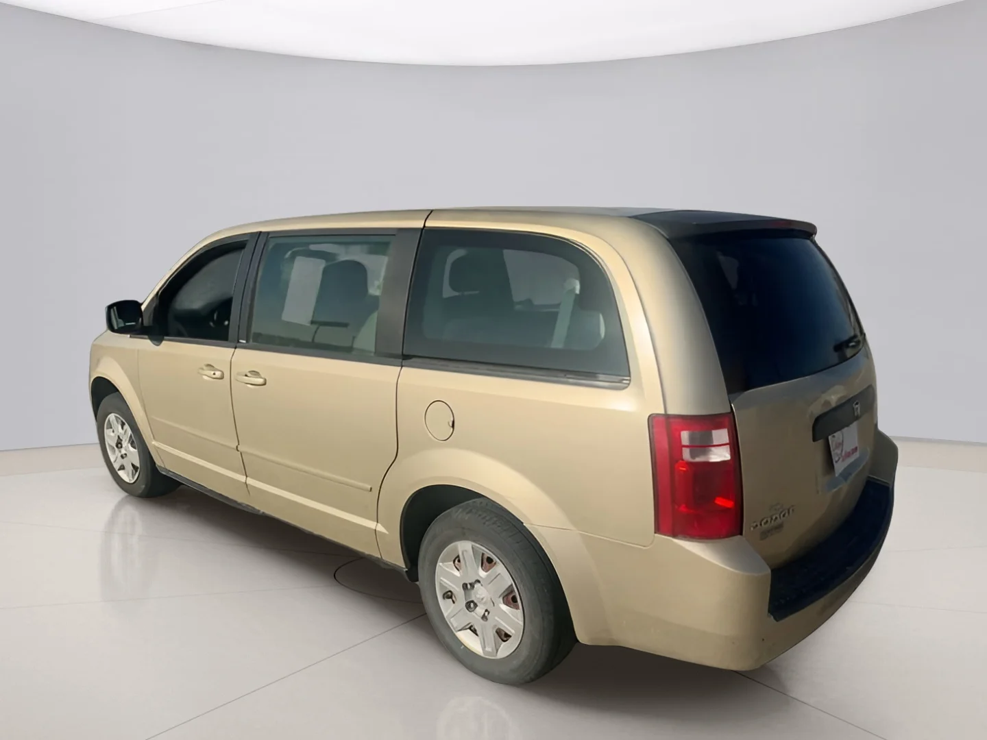 Used 2010 Dodge Grand Caravan SE with VIN 2D4RN4DE9AR298306 for sale in Lincoln, NE