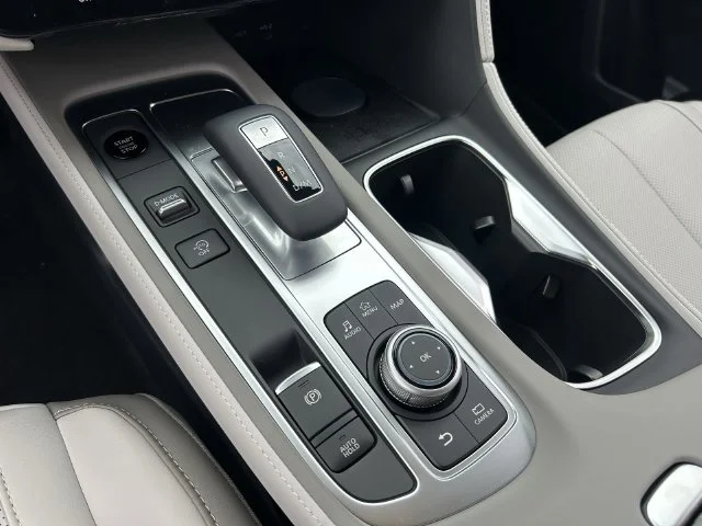 New 2027 RADIANT WHITE INFINITI Sport AWD image 27