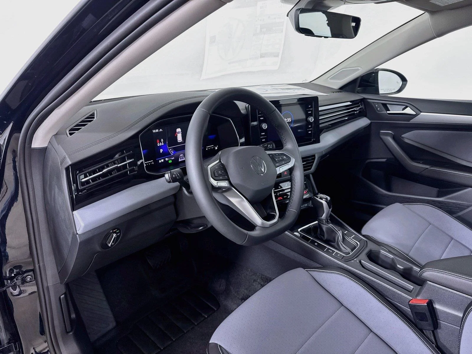 New 2027 Deep Black Pearl Volkswagen SE image 9