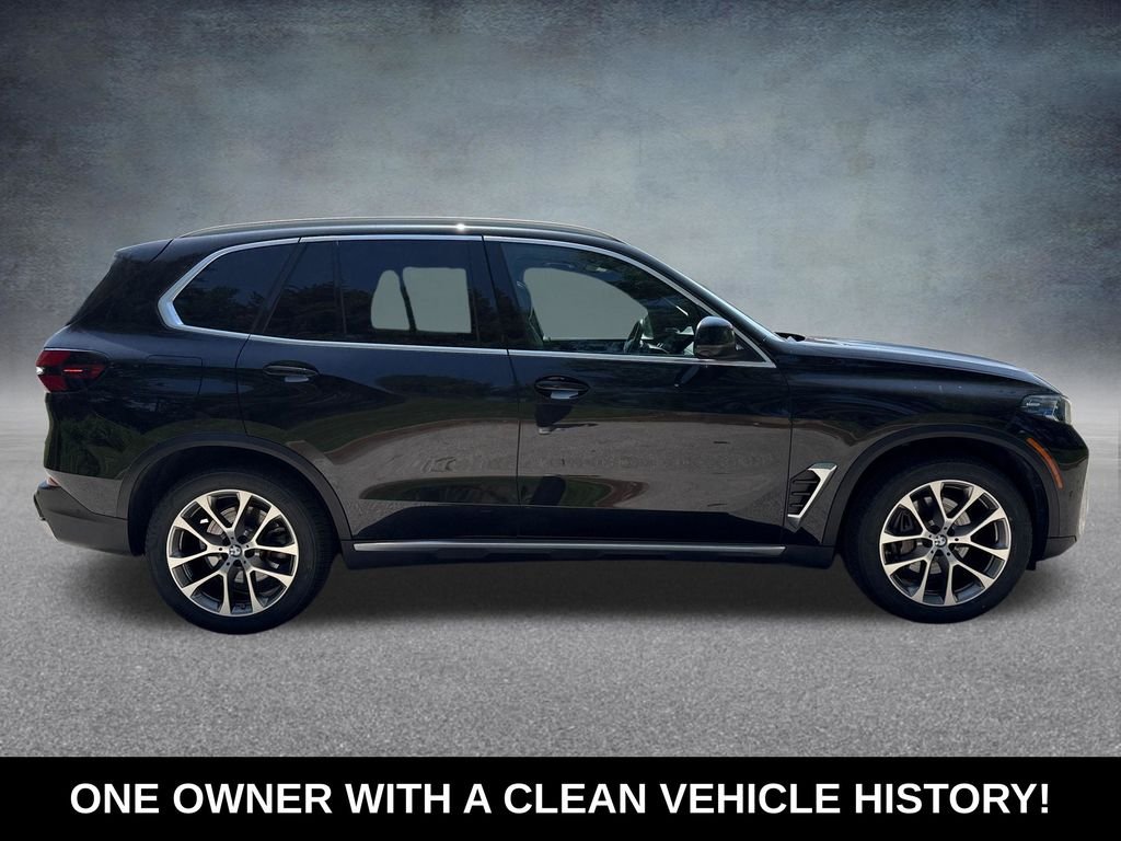 Used 2024 Black BMW xDrive40i image 7