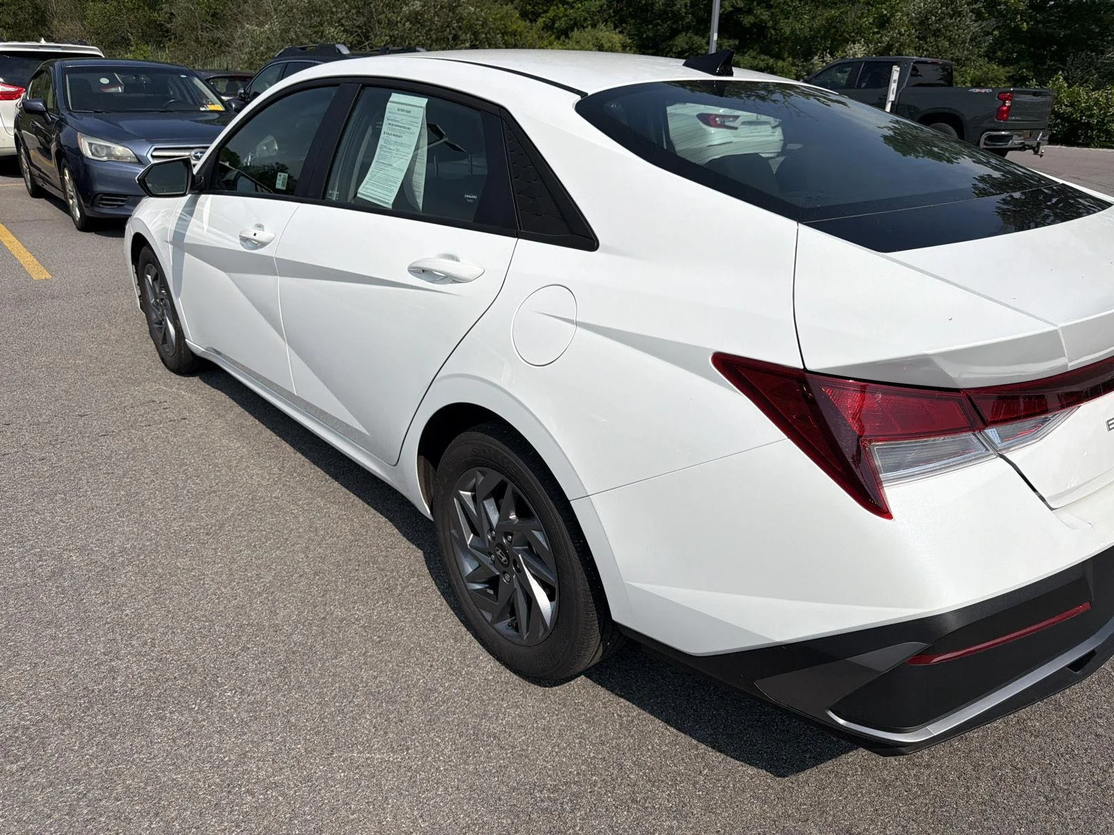 Used 2024 Serenity White Hyundai SEL image 4