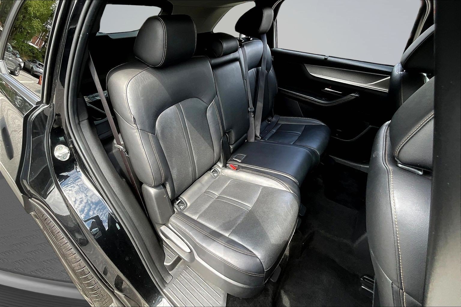 Used 2025 Black Mazda 3.3 Turbo Preferred image 24