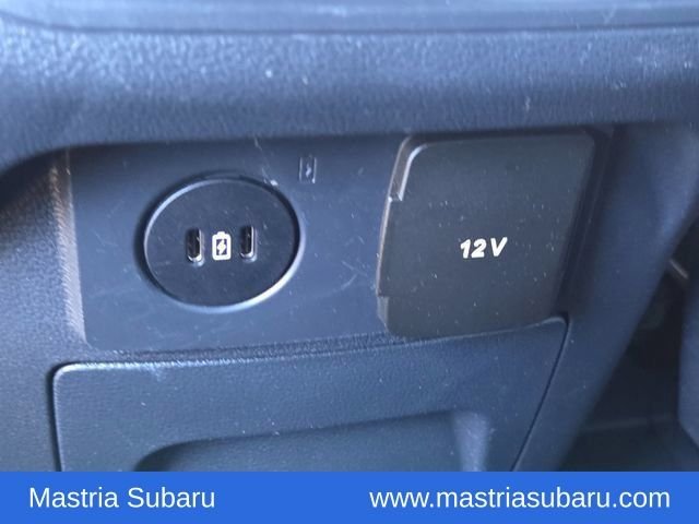 Used 2025 Black Metallic Ford ST-Line image 18