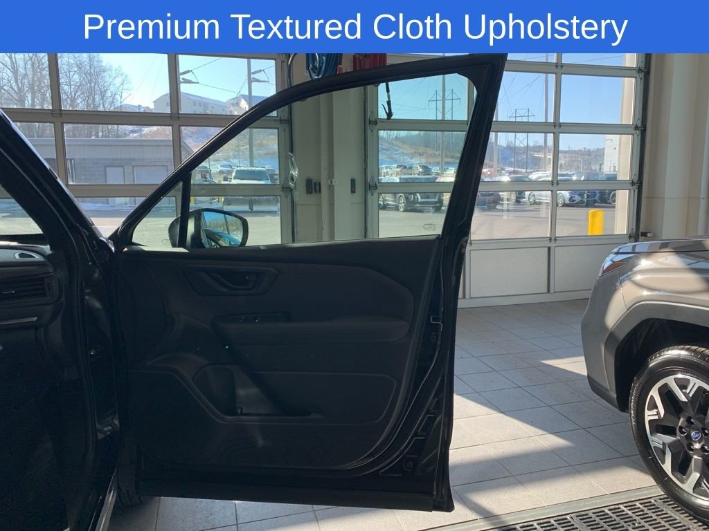 2025 Subaru Forester Premium - Photo 23