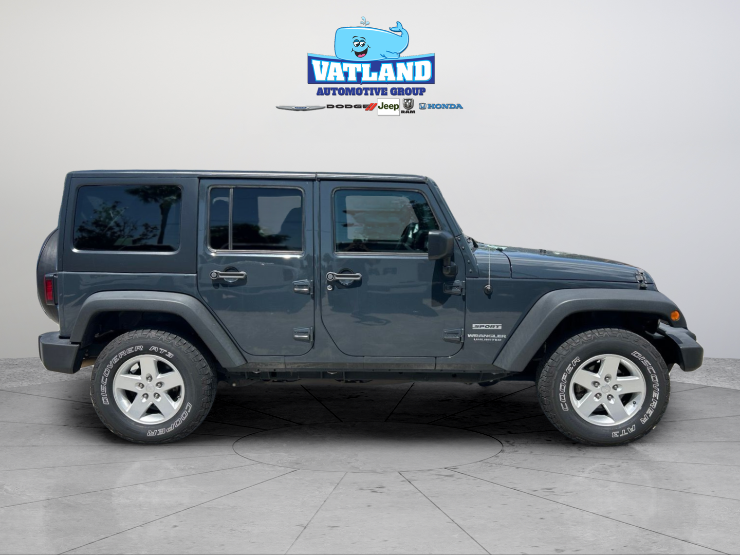 Used 2017 Black Jeep Unlimited Sport image 6
