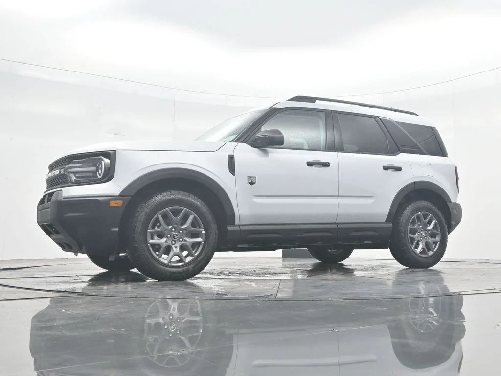 New 2026 Space White Metallic Ford Big Bend® image 41