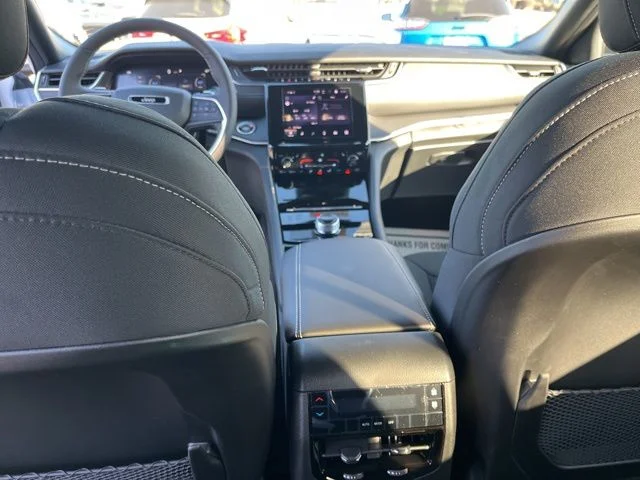 New 2026 Bright White Clearcoat Jeep Laredo image 17