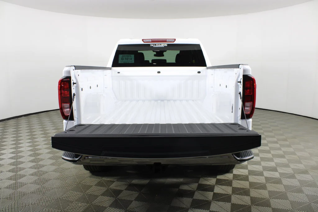 2026 GMC Sierra 1500 SLE - Photo 7