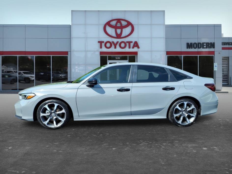 Used 2025 Urban Gray Pearl Honda Sport image 2