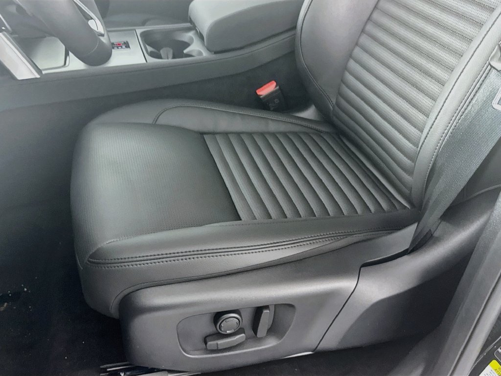 Certified Used 2025 Black Land Rover S image 17