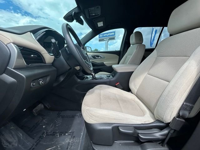 Used 2022 Silver Chevrolet LS image 13