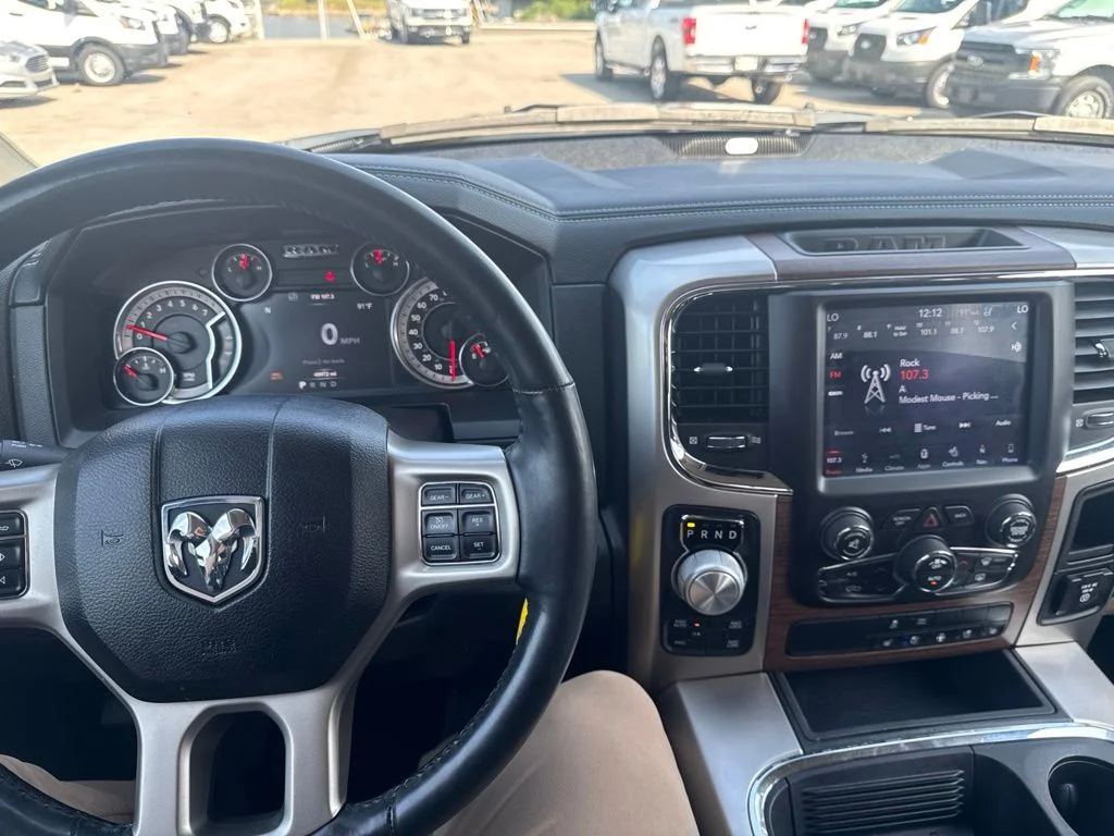 Certified Used 2018 Brilliant Black Crystal Pearlcoat Ram Laramie image 18