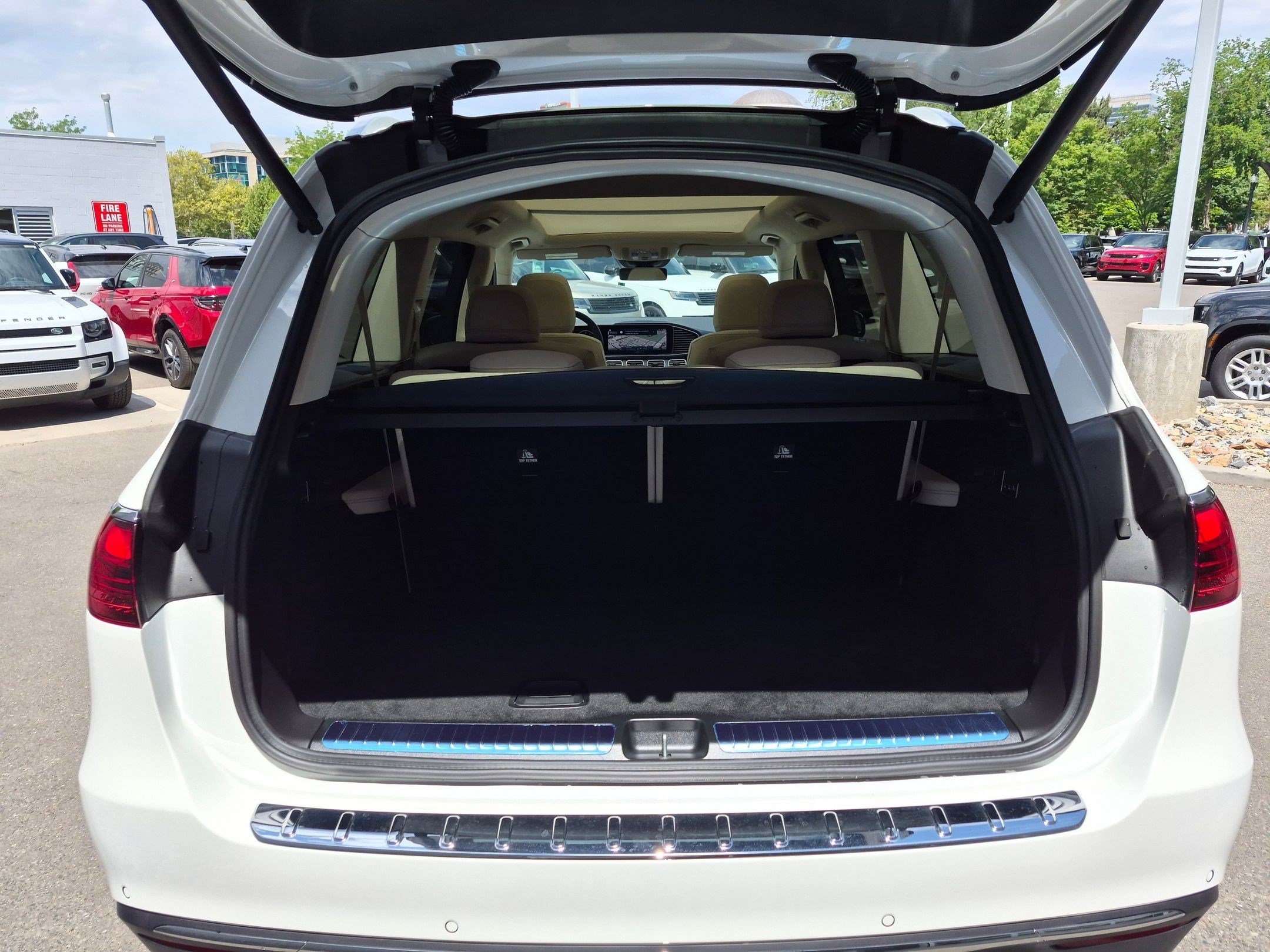 New 2026 Polar White Mercedes-Benz GLS 450 image 25