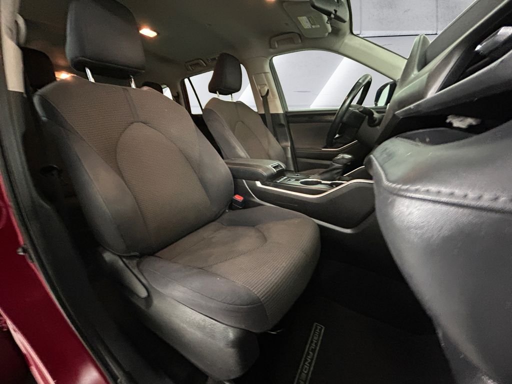 Used 2021 Red Toyota LE image 14