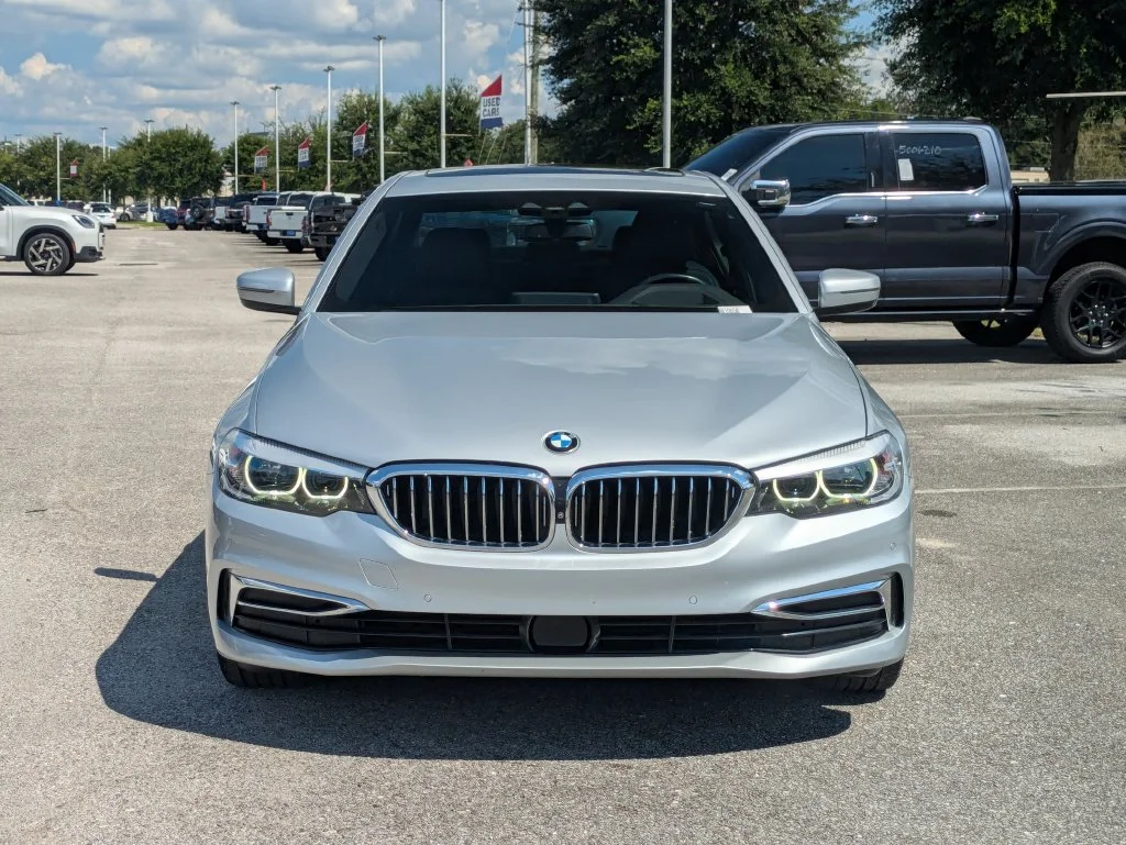 Used 2019 Silver BMW 530i image 8
