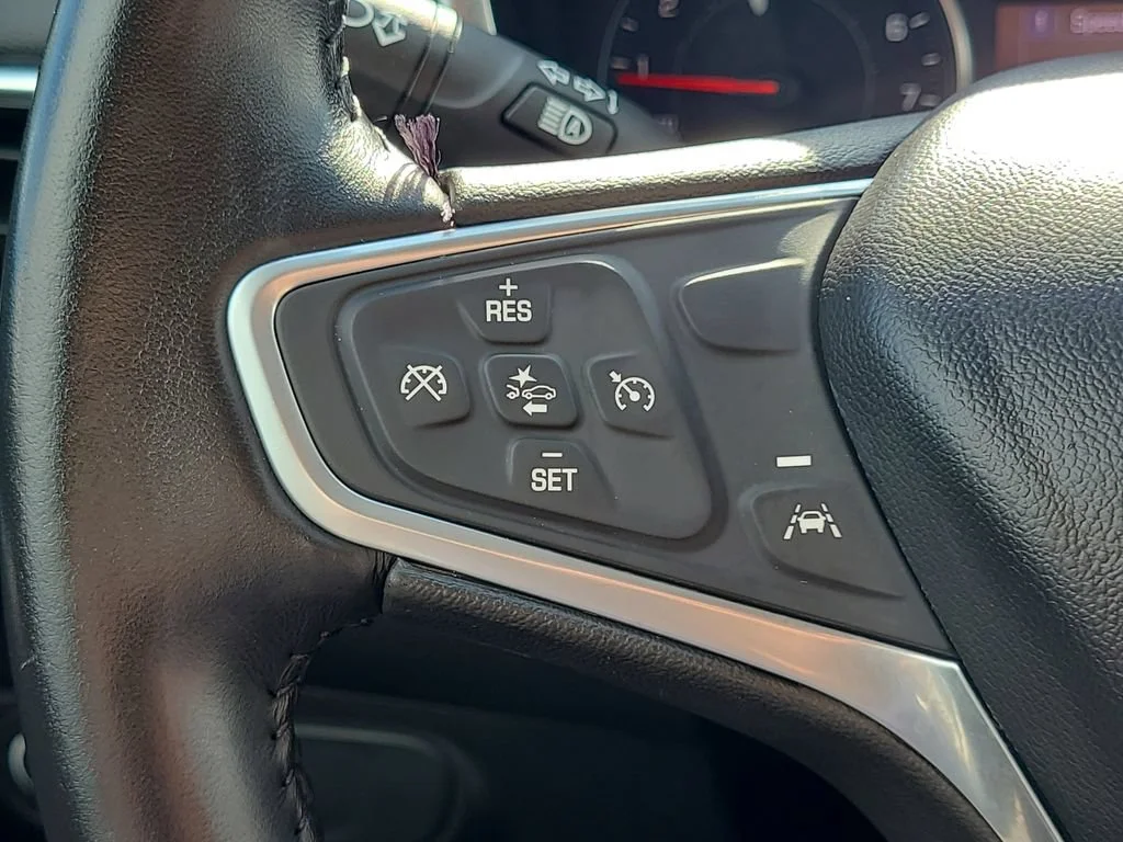 Used 2022 CHERRY RED TINTCOAT Chevrolet LT image 19